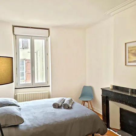 Apartment Tour Nord - T3 Entre Bastide Et Cite Medievale