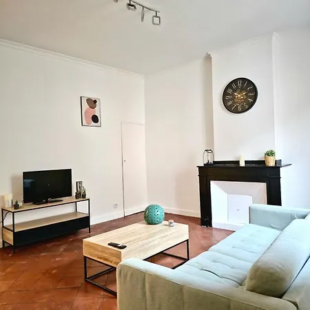 Apartment Tour Nord - T3 Entre Bastide Et Cite Medievale *